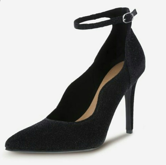 Christian Siriano Shoes - 🆕️Metallic Black Heels✨